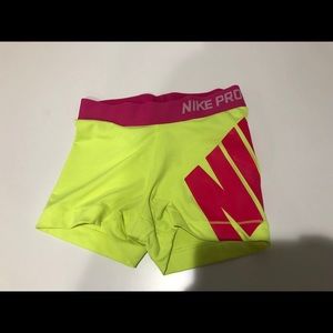 Neon Nike pros